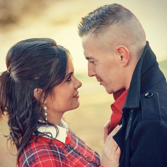 Meet your Posher, Julie - Picture 1 of 1